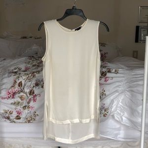 Theory silk tank in white - high/low style